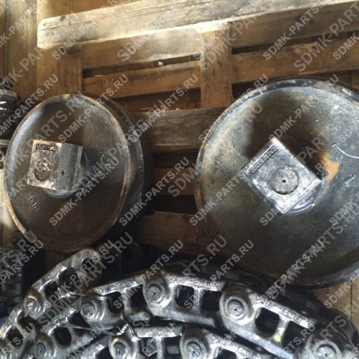 Колесо направляющее 9134216, 9092973, 9143388, 9273554 HITACHI ZX120 9165598