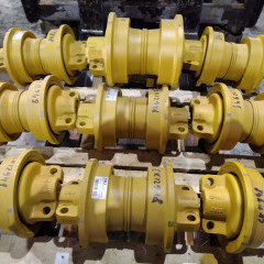 Каток опорный однобортный CATERPILLAR 7T4102+6T4861 Каток опорный однобортный CATERPILLAR 7T4102+6T4861