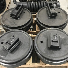 Колесо направляющее HITACHI ZX360H-3G 9074011 9074011 Колесо направляющее HITACHI ZX360H-3G 9074011 9074011