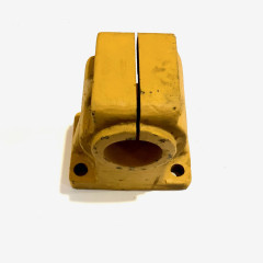 Кронштейн поддерживающего катка KOMATSU D155A-1 175-30-25184 175-30-25184
