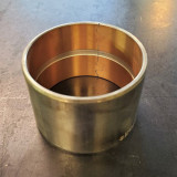 Втулка KOMATSU D355A 6127-31-6121 Втулка KOMATSU D355A 6127-31-6121